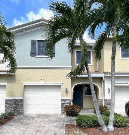 Champion Lakes, 479 NE 194th Ter #479, Ives Estates, Florida 33179, image 2