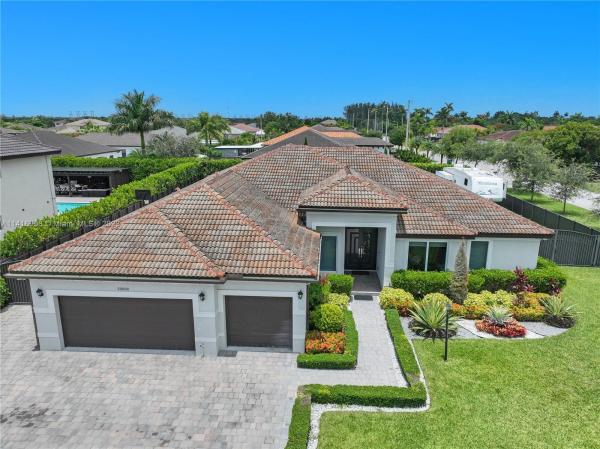 20800 SW 130th Ct, Unincorporated Dade County, Florida 33177, image 2