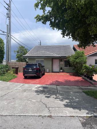 Michelle Jardins, 5991 W 20th Ln, Hialeah, Florida 33016, image 1