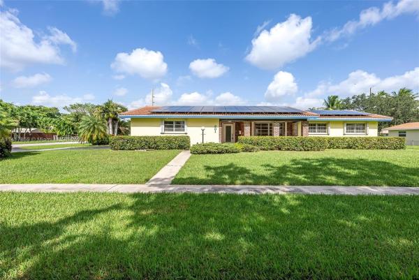 Plantations Secluded Gardens, 801 NW 75th Ter, Plantation, Florida 33317, image 1
