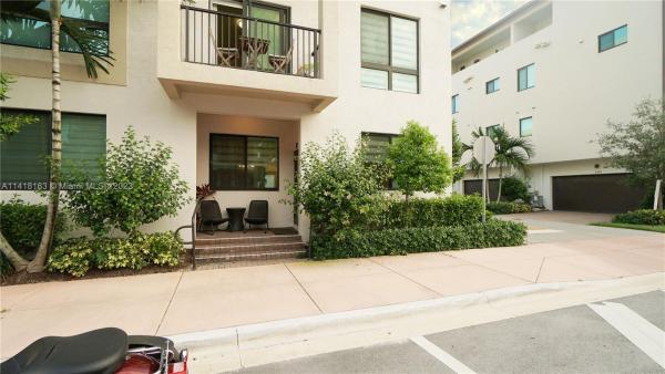 Urbana At Downtown Doral, 4740 NW 84th Ct #22, Doral, Florida 33166, image 2