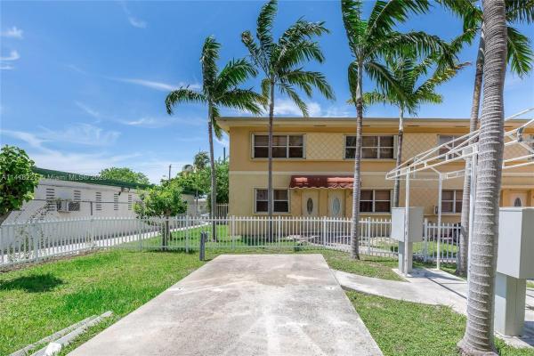 North Treasure Townhomes, 1701 N Treasure Dr #7, North Bay Village, Florida 33141, image 1