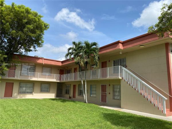 Royale Green, 12800 SW 43rd Dr #204B, Kendale Lakes, Florida 33175, image 1