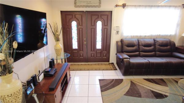 Gem Homes, 14465 SW 298th Ter, Leisure City, Florida 33033, image 1