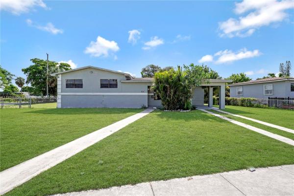 Norwood, 19720 NW 7th Ave, Miami Gardens, Florida 33169, image 2