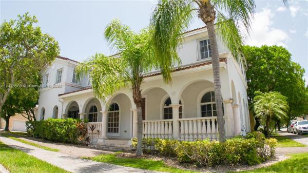 Mandarin Lakes, 13962 SW 278th St, Naranja, Florida 33032, image 2