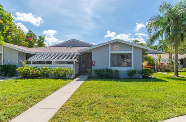 Villas Of Bonaventure, 693 Racquet Club Rd #4, Weston, Florida 33326, image 1