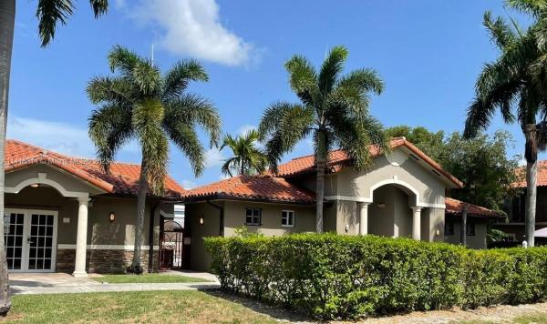 Lakeside Townhomes, 16929 NW 14 Ave #, Miami Gardens, Florida 33169, image 1