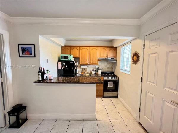 Salzedo In The Gables, 1014 Salzedo St #208, Coral Gables, Florida 33134, image 1