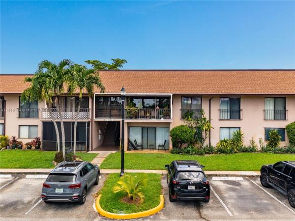 Holiday Park, 5765 Washington St #E23, Hollywood, Florida 33023, image 1