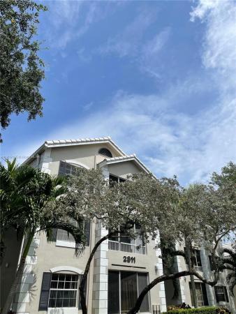 Lakeview Club, Fort Lauderdale, Florida 33309, image 1