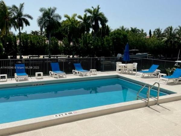 Admiral Farragut, 6815 Edgewater Dr #105, Coral Gables, Florida 33133, image 1