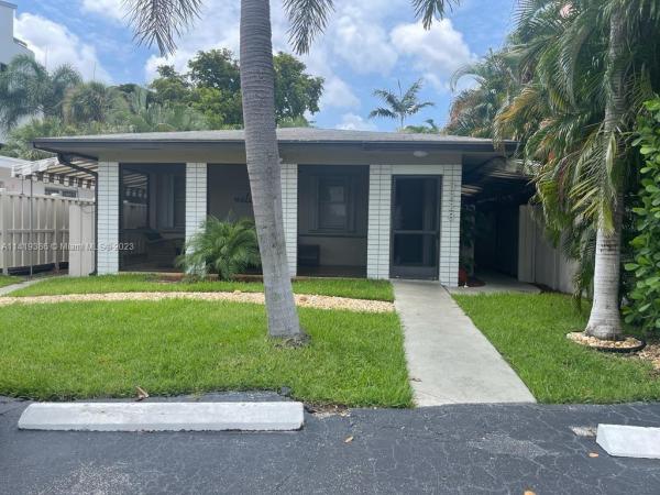 Lighthouse Dunes, 3228 NE 15th St, Pompano Beach, Florida 33062, image 1