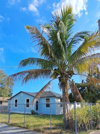 North Silver Crest, 1090-1092 NW 100th Ter, Pinewood, Florida 33150, image 1