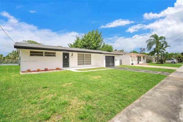 Sunrise Golf Village, 2822 NW 73rd Ave, Sunrise, Florida 33313, image 2