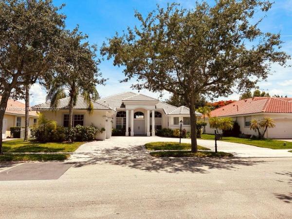 Majestic Bay, 12964 NW 23rd St, Pembroke Pines, Florida 33028, image 1