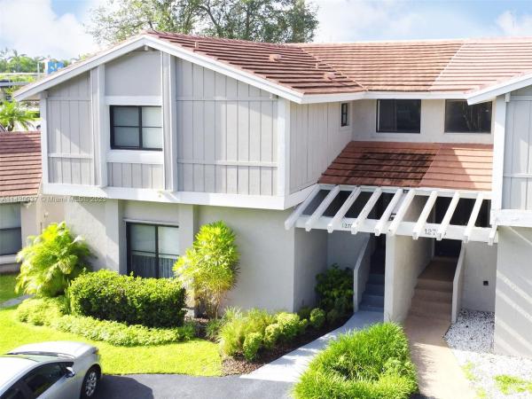 Deerwood Townhomes, 12704 SW 151st Ln #12704, Three Lakes, Florida 33186, image 1