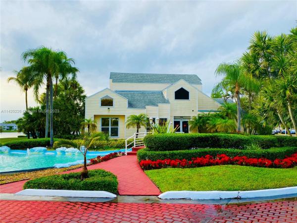 Summer Lake, 3405 NW 44th St #106, Oakland Park, Florida 33309, image 1