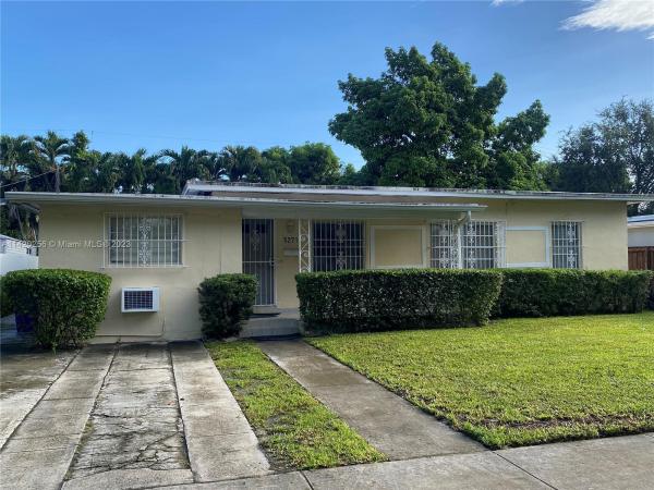 Flagler Gardens, 5271 SW 4th St, Miami, Florida 33134, image 1