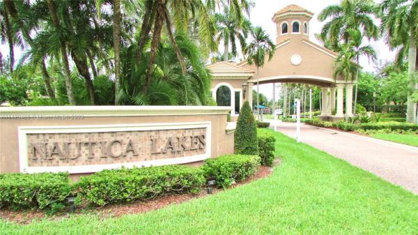 Nautica Lakes, 11487 Blue Violet Ln, Royal Palm Beach, Florida 33411, image 1