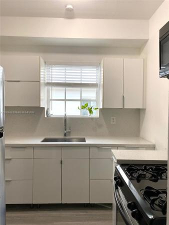 The Lorena, 840 10th St #12, Miami Beach, Florida 33139, image 1