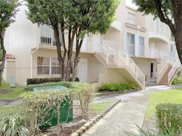 Coral Pointe Townhomes, 670 NW 85th Pl #11-108, Fountainebleau, Florida 33126, image 1