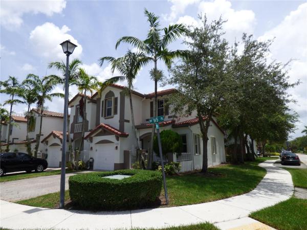 6375 SW 165th Pl, Unincorporated Dade County, Florida 33193, image 2