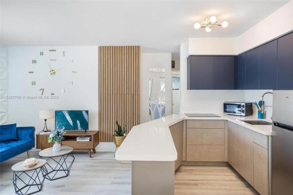 Sutton Place, 2624 NE 30th Pl #101B, Fort Lauderdale, Florida 33306, image 1