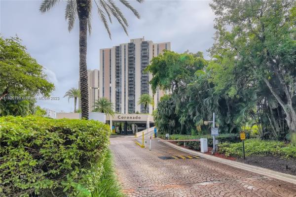 Coronado Tower 1, 20335 W Country Club Dr #1203, Aventura, Florida 33180, image 2