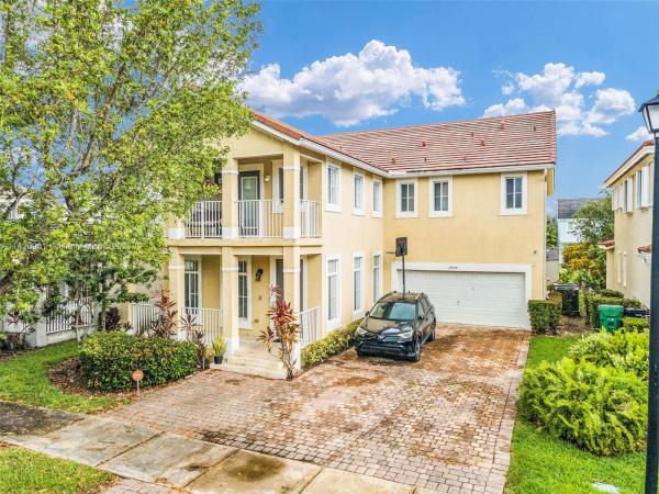 Mandarin Lakes, 14105 SW 278th St, Naranja, Florida 33032, image 2