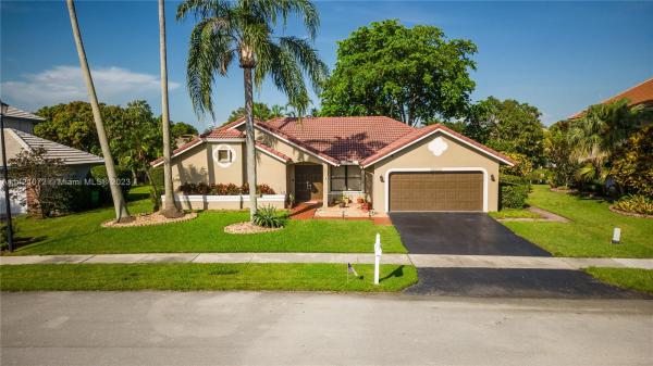 Shenandoah, 14000 Appalachian Trl, Davie, Florida 33325, image 2