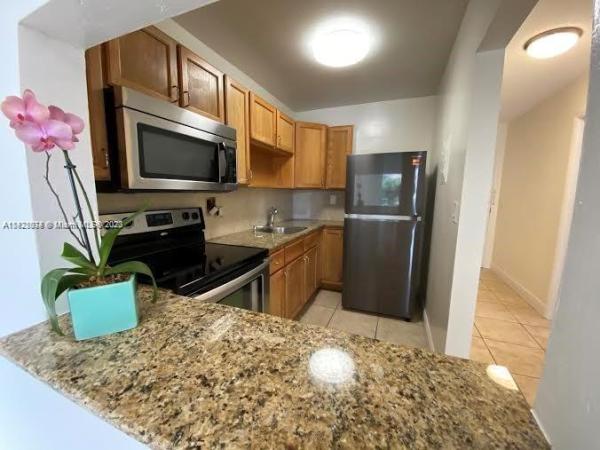 3 Horizons North, 1470 NE 125th Ter #304, North Miami, Florida 33161, image 1