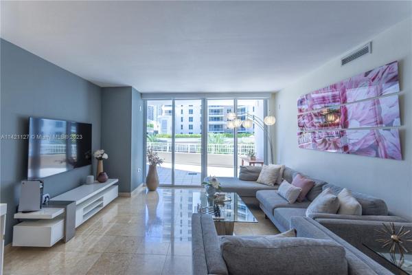 Courts Brickell Key, 801 Brickell Key Blvd #409, Miami, Florida 33131, image 1