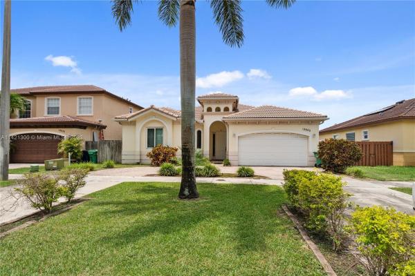 18825 SW 320, Unincorporated Dade County, Florida 33030, image 2
