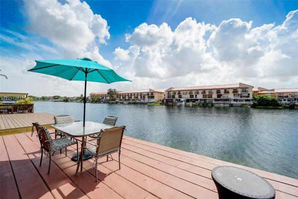 Alameda By The Lake, 5547 W 27th Ave, Hialeah, Florida 33016, image 1