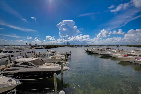 Bayshore Yacht & Tennis Club, 7904 West Dr #305, North Bay Village, Florida 33141, image 1