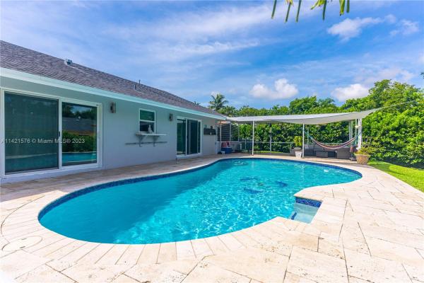 Bel Aire, 18542 SW 89th Ct, Cutler Bay, Florida 33157, image 2