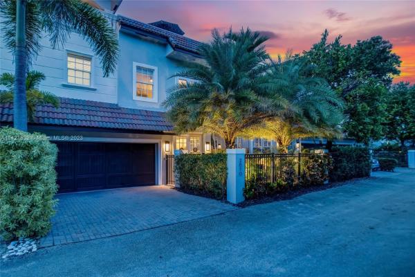 Beach Way Heights, 2610 NE 14th St, Fort Lauderdale, Florida 33304, image 1
