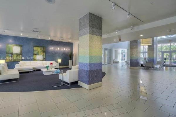 Cite On The Bay East, 2000 N Bayshore Dr #909, Miami, Florida 33137, image 1