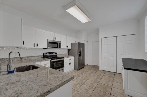 San Mateo, 2146 Ensenada Ter, Weston, Florida 33327, image 1