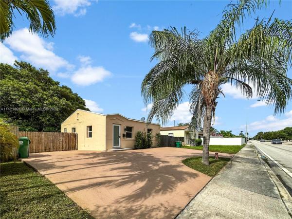 Coral Way Park, 6079 Coral Way, Coral Terrace, Florida 33155, image 1