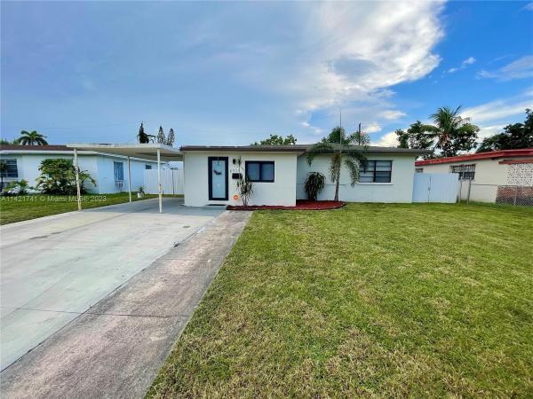 Carl Byoir, 929 NE 163rd St, North Miami Beach, Florida 33162, image 1