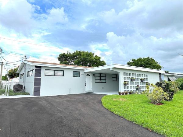 Melrose Manor, 2824 SW 4th Ct, Fort Lauderdale, Florida 33312, image 1