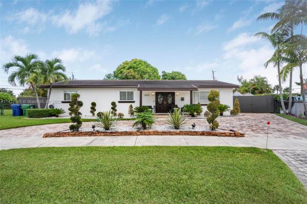 Lake Park, 8255 SW 46th St, Olympia Heights, Florida 33155, image 1