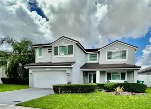 Weitzer At The Hammocks, 15603 SW 96th Ter, The Hammocks, Florida 33196, image 1