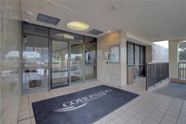 Coronado Tower 1, 20335 W Country Club Dr #1204, Aventura, Florida 33180, image 2
