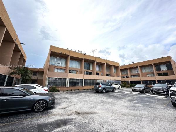 Bellavista Gardens, 1305 W 46th St #207, Hialeah, Florida 33012, image 1