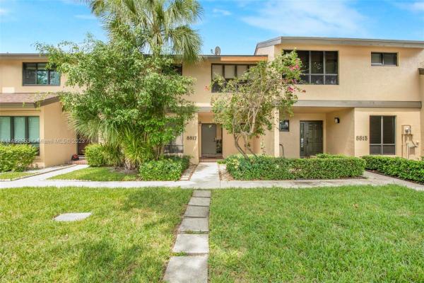 Gingerwood Place, 8817 Cleary Blvd #10-4, Plantation, Florida 33324, image 1