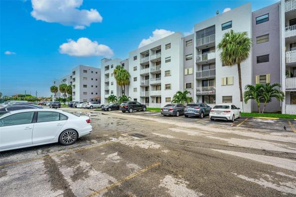 Fontainebleau Gardens, 8075 NW 7th St #206, Fountainebleau, Florida 33126, image 1