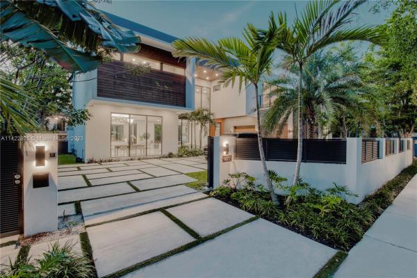 Natoma Manors, 1677 Onaway Dr, Miami, Florida 33133, image 1